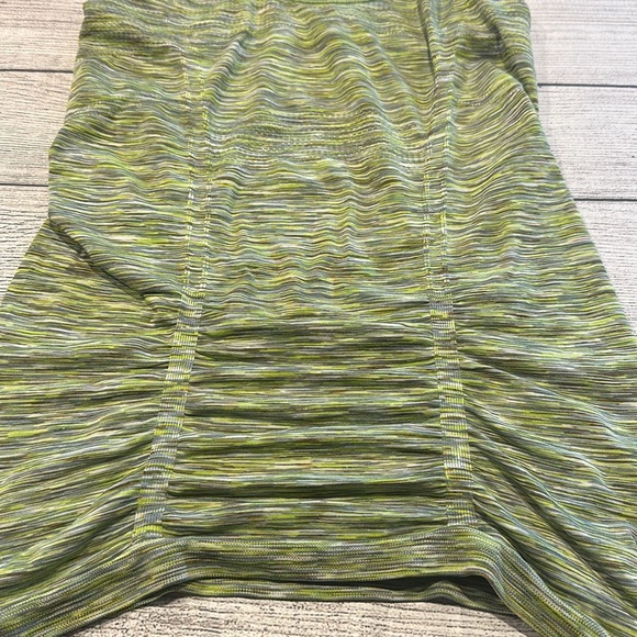 Women’s Athleta Fastest Track racerback tank size S - Picture 3 of 10